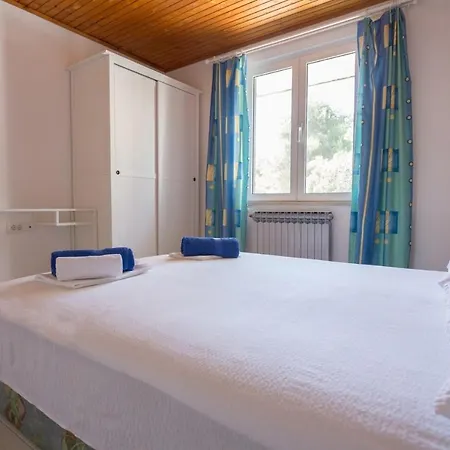8 * Mali Losinj