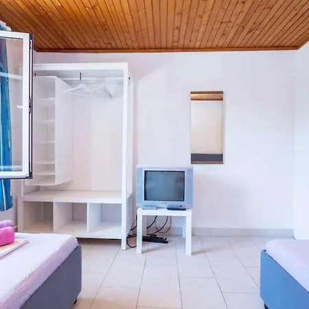 8 Appartement *